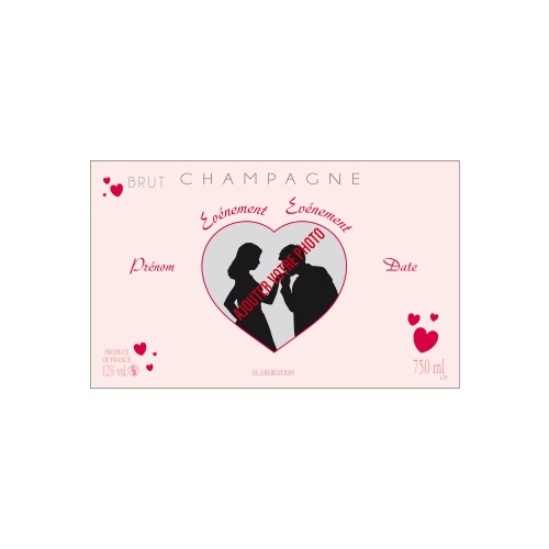 Étiquette de bouteille de Champagne rose avec des coeurs pour célébrer un mariage