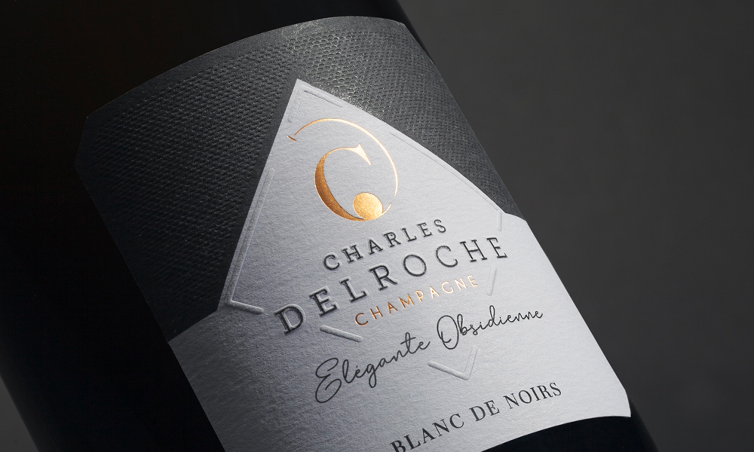 Photographie Cuvée de Champagne Élegante Obsidienne - Charles Delroche